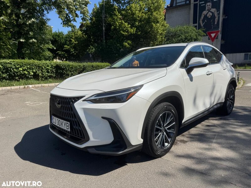 Lexus Seria NX