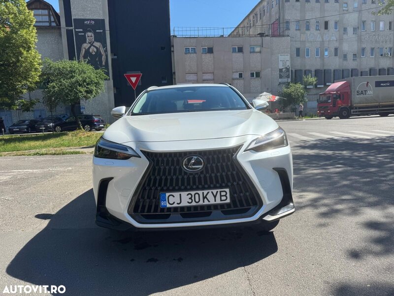 Lexus Seria NX
