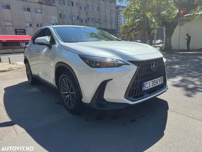 Lexus Seria NX